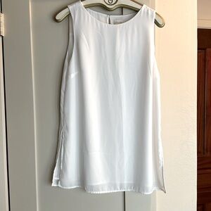 Chico’s size 1 white sleeveless top